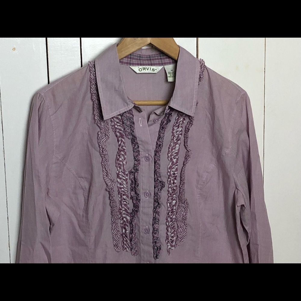 Women’s Orvis Plum Ruffled Button Medium